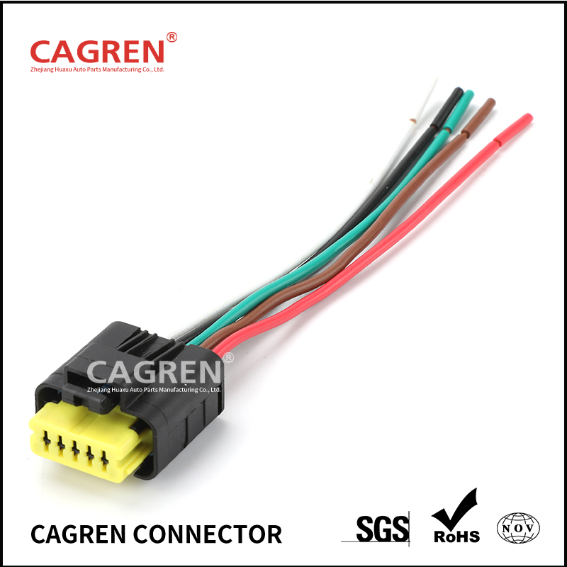 211PC052S0081 Female Waterproof connector with wire H2682