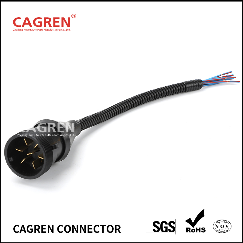4573732216 Male 7 pin. for rear lights ZIL 5301 with corrugated wire