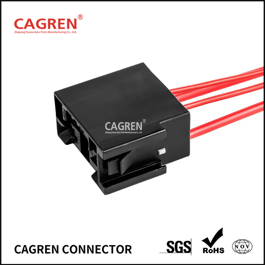 connector 12158100 Bracket for MINI and MAXI EURO fuses, with fastening device, for connecting relay block (VAZ vehicles), with wire
