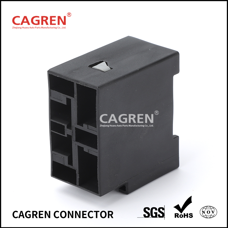 Connector 12158100 Bracket for MINI and MAXI EURO fuses with fastening device for connection to relay block (VAZ vehicles)