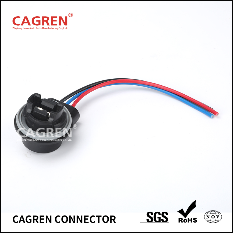 Automotive headlight Holder Socket T25 3156 3157 and led Lamp Bulb Led Holders connector Brake Light Socket connector