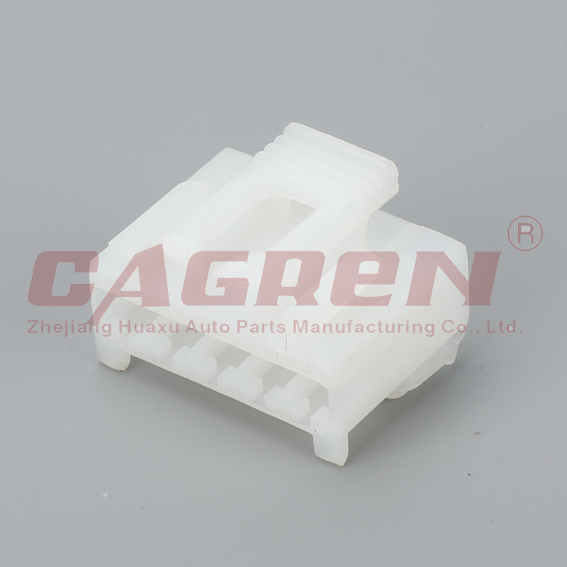 Female electrical 5 PIN wire harness automotive connector 94509-5520